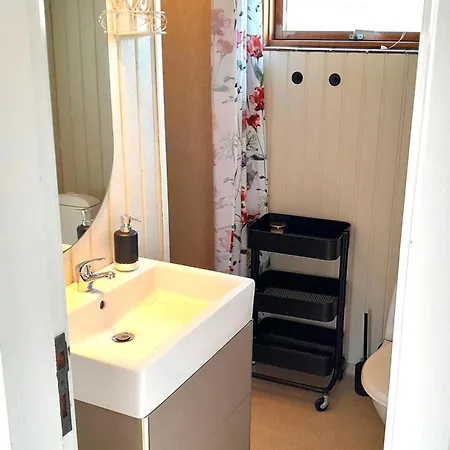 بيت للعطل The Beach House *